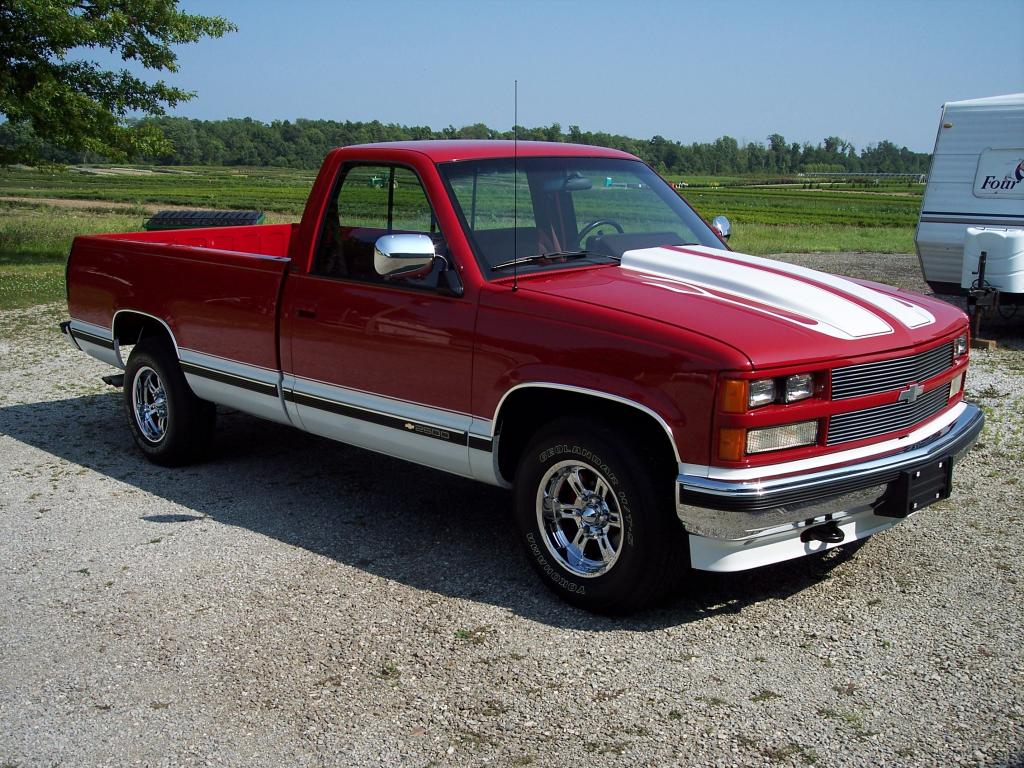 Авито пикапы б у. Chevrolet Silverado 1988. Chevrolet пикап Silverado 1988. 1988 Chevrolet Silverado Pickup. Chevrolet Pickup 1988.